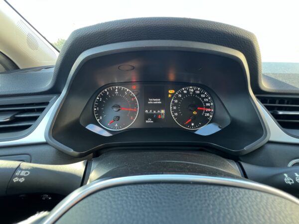 Renault Captur 1.0 GPL 100 CV - immagine 13