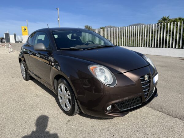 Alfa Romeo MiTo 1.4 cc Benzina 69 CV - immagine 3