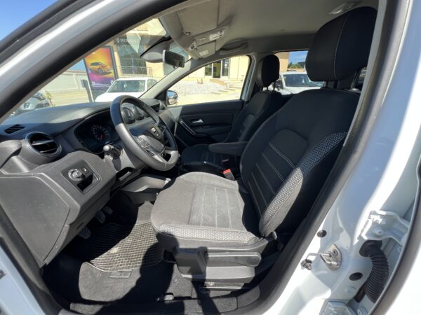 Dacia Duster 1.5 CC Diesel 110 CV - immagine 10