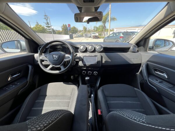 Dacia Duster 1.5 CC Diesel 110 CV - immagine 12