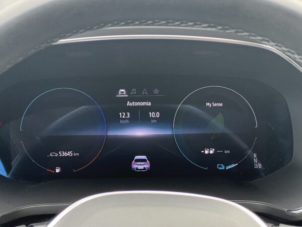 Renault Captur 1.6 PLUG-IN HYBRID 160 CV - immagine 12