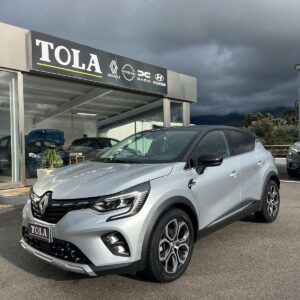 RENAULT CAPTUR 1.6                            E-TECH TECHNO HYBRID  €. 21.500,00