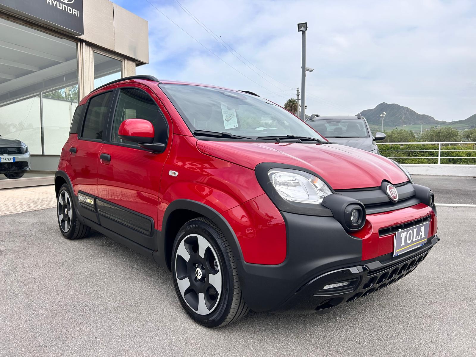 FIAT PANDA 1.0 FIRE FLY 70 CV S&S HYBRID €. 14.950,00 - immagine 5