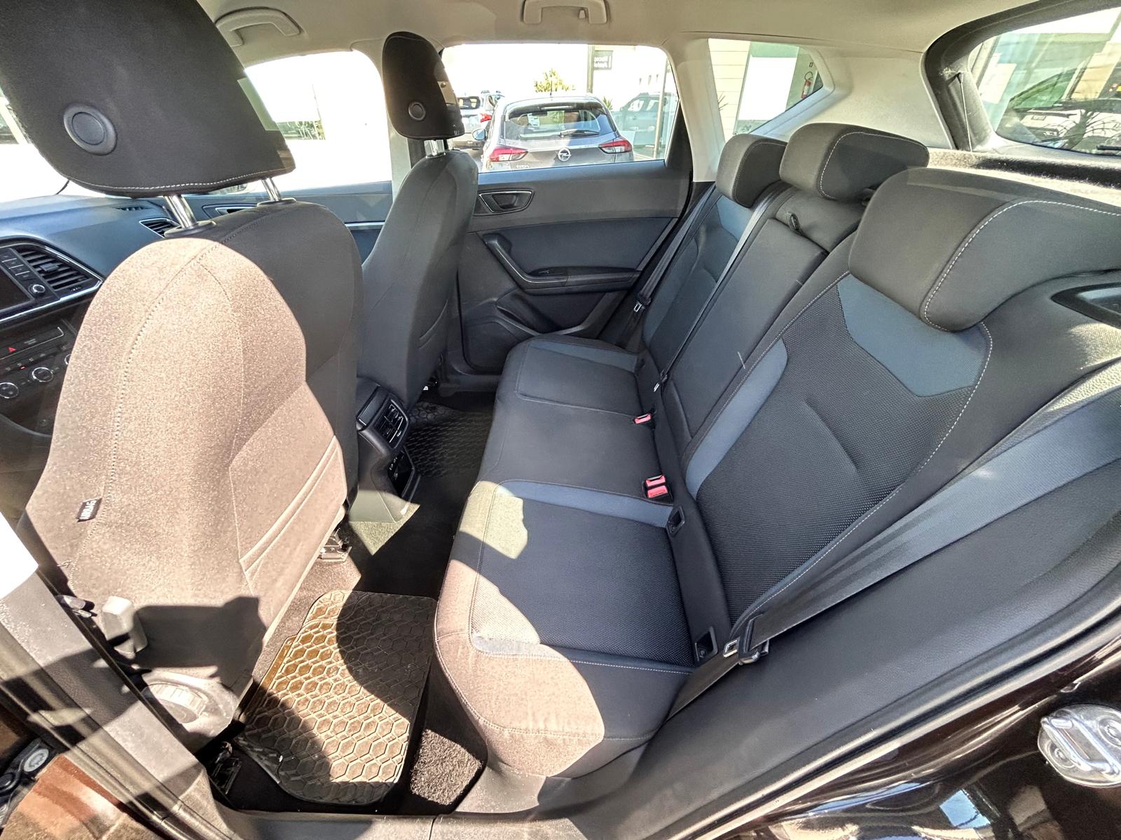 SEAT ATECA BUSINESS 1.6 DIESEL €. 12.500,00 - immagine 10