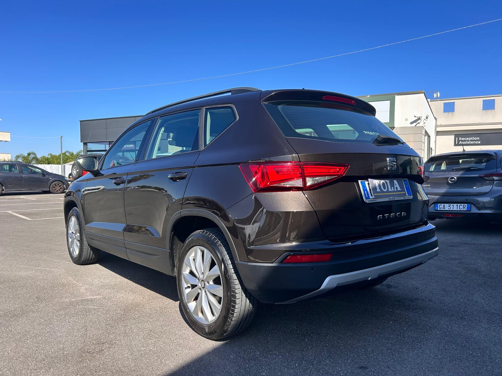 SEAT ATECA BUSINESS 1.6 DIESEL €. 12.500,00 - immagine 3
