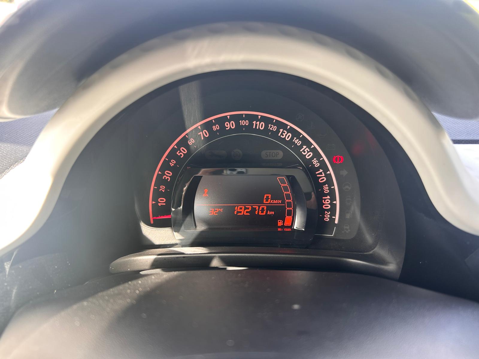 RENAULT TWINGO URBAN NIGHT 1.0 CC €.12.900,00 - immagine 15