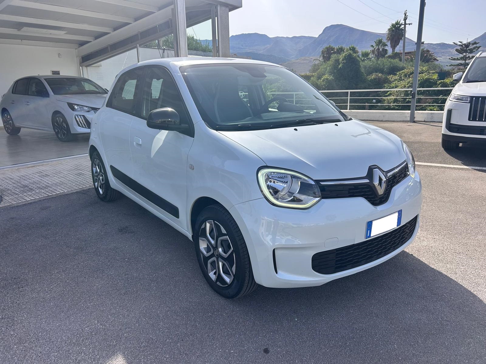RENAULT TWINGO URBAN NIGHT 1.0 CC €.12.900,00 - immagine 3